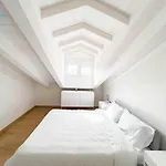 Apartamento Tarabochia 8 Tirabora Short Rent, Con Parcheggio Privato Trieste