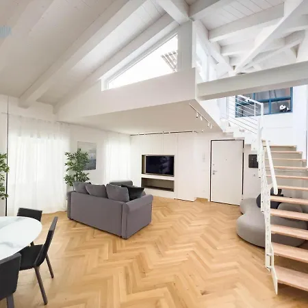 Tarabochia 8 Tirabora Short Rent, Con Parcheggio Privato * Trieste