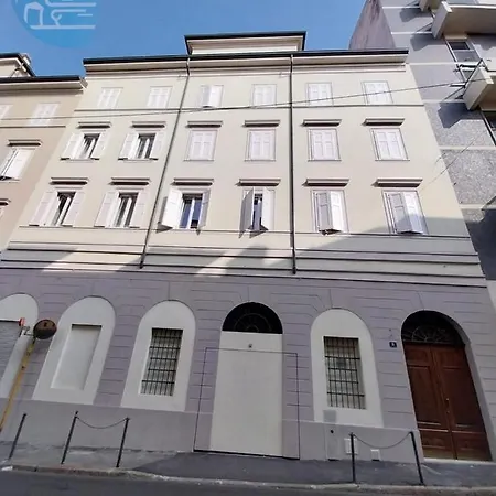 Tarabochia 8 Tirabora Short Rent, Con Parcheggio Privato Triest